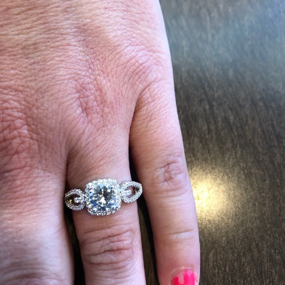 2.50 Round Cut White Sapphire Wedding Ring - Picture 1 of 6